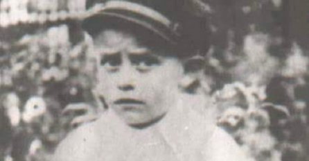 OVAJ DJEČAK JE IZRASTAO U JEDNOG OD NAJVEĆIH GLUMAČKIH LEGENDI: Znate li ko je? 