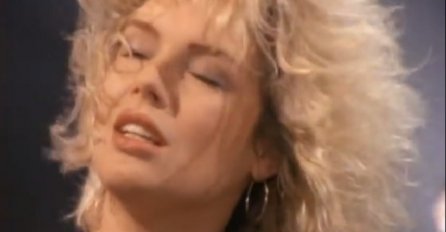 Nekada su svi muškarci za njom uzdisali, a evo kako danas izgleda! (FOTO)