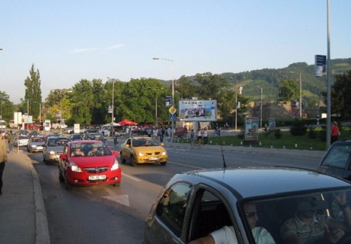 Jutros se u većem dijelu BIH saobraća nesmetano i uz povoljne uslove za vožnju