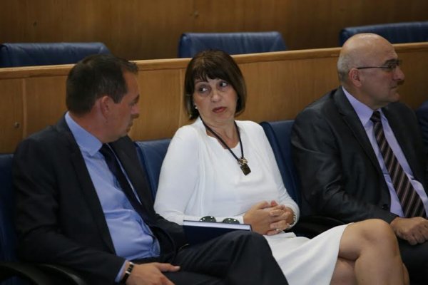 4dd5ec9b-1c1f-4f6d-8fcf-8cb61c99457a