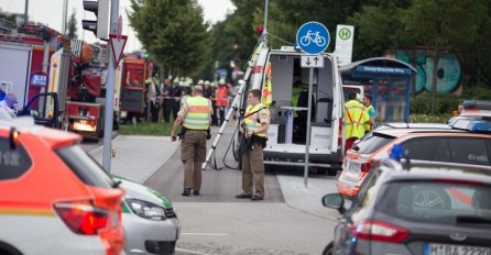 Ispovijest svjedokinje: Napadač je u toaletu napunio oružje, a zatim počeo pucati djeci direktno u lice! 