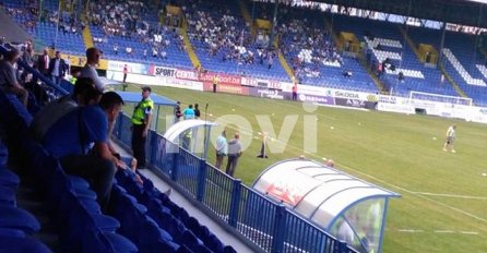 Sve spremno za derbi: Tribine se polako pune, poznati sastavi rivala