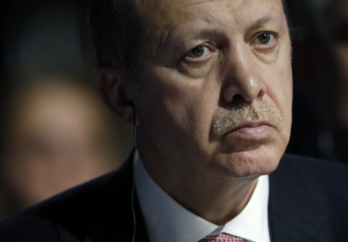 Erdogan izdao dekret o zatvaranju 2341 institucije