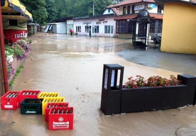 Posljedice jučerašnjeg nevremena: Na području Ilijaša aktivirana dva nova klizišta