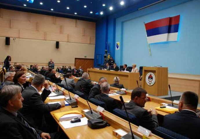 Vijeće naroda RS bez saglasnosti o odluci Kluba Bošnjaka 