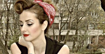 Prelijepa elegantna frizura: Pin up stil 