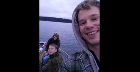 Tri prijatelja su isplovili čamcem na jezero, trenutak poslije dešava se nešto nevjerovatno (VIDEO) 