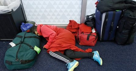 Deset dana na aerodromu čekao djevojku, pa završio u bolnici: Njena reakcija je zaprepastila sve!