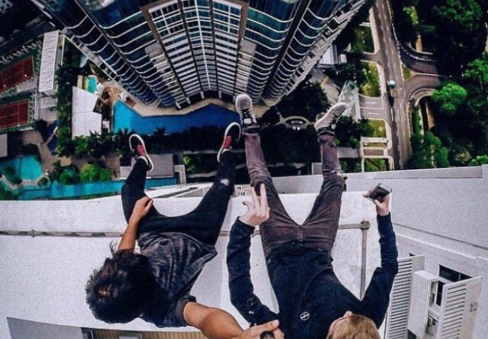 Selfie manijaci: Zbog ultimativnog selfija mogli su kobno završiti!