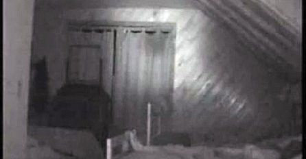 Horor u dječjoj sobi: Snimili što se zbiva dok im djeca spavaju i skoro "umrli" od straha (VIDEO)