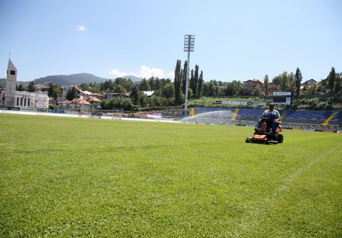 Plavi se potrudili: Grbavica izgleda odlično pred derbi sa Širokim Brijegom