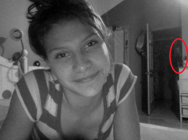 odraz-ogledala-facebook14