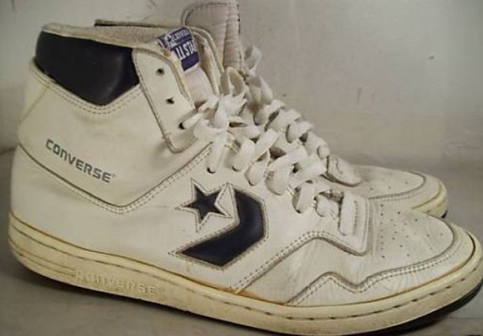 Nekada u našim prodavnicama: Obuća koju smo voljeli (FOTO) 