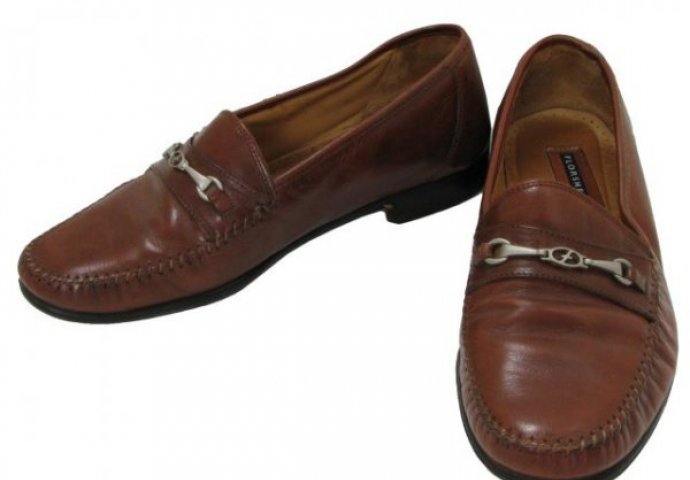 Nekada u našim prodavnicama: Obuća koju smo voljeli (FOTO) 