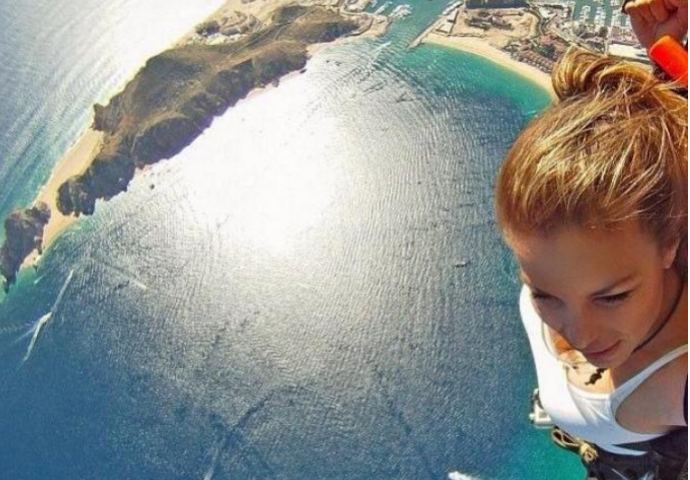 Luđački selfiji koji su ih mogli koštati života (FOTO)