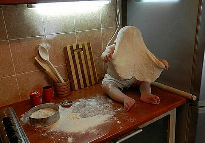 NAJGORI RODITELJI NA SVIJETU: Fotografije koje će vas ostaviti u nevjerici 