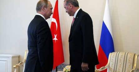 Erdogan se sastao sa Putinom, zahvalio mu na telefonskom pozivu nakon puča