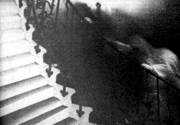 Ne vjerujete u duhove? Zbog ovih fotografija ćete promijeniti mišljenje!