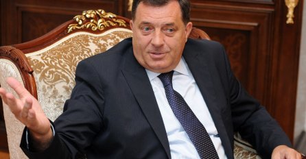 Dodik: Niko, pa ni Ćamil Duraković ne može da ne poštuje odluke vlasti RS-a