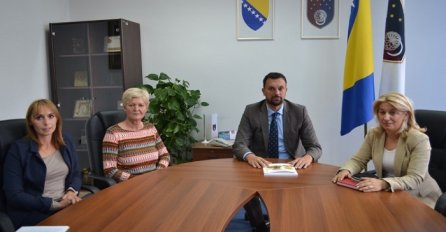 Konaković najavio konkretnu pomoć radu Udruženja "Žena - žrtva rata"