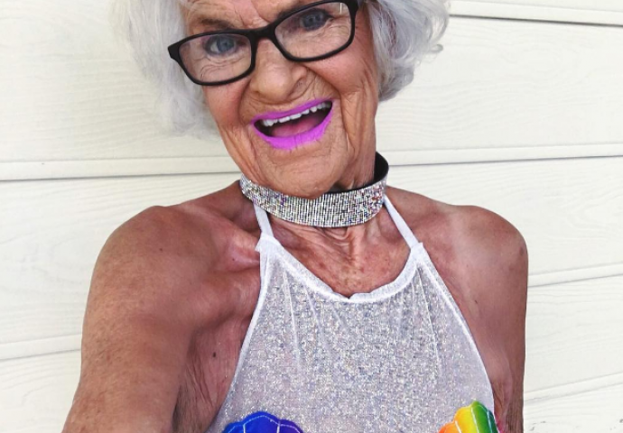 Naziva se "zločestom bakicom" i ima preko 2 miliona pratitelja na Instagramu 