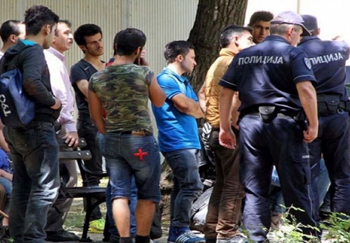 Migrant surovo isjekao dječaka koji mu je pokušavao pomoći 