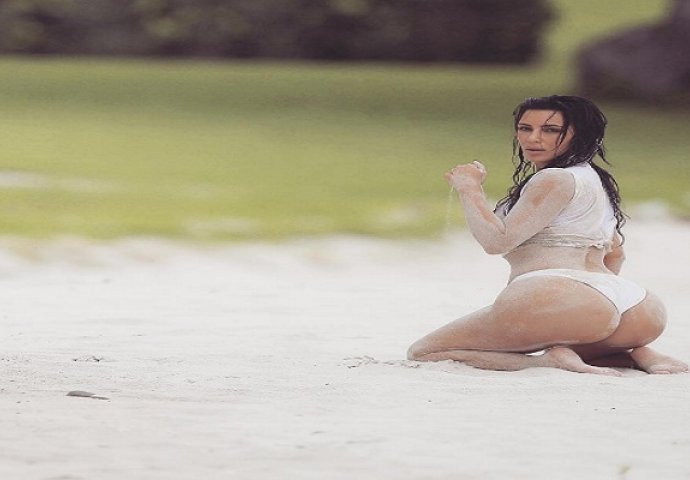 NASAMARILA SVE: Ovako je Kim Kardashian obmanula cijeli svijet (FOTO) 