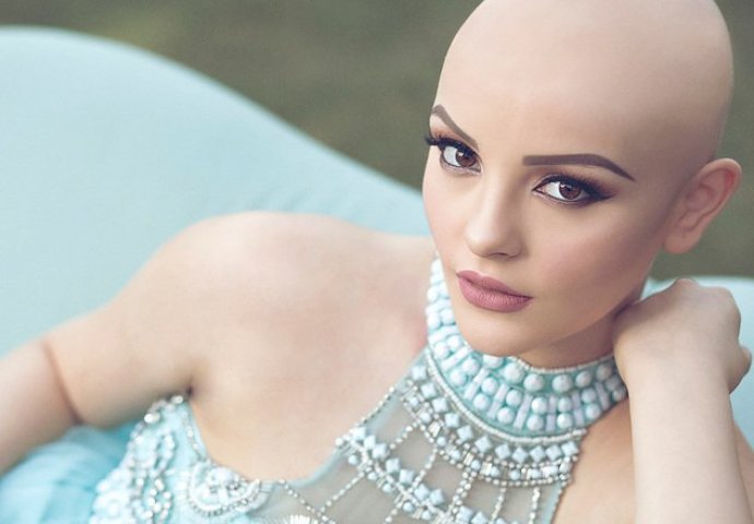  Tinejdžerka koja boluje od raka svojim fotografijama oduševila svijet: "I dalje sam princeza"