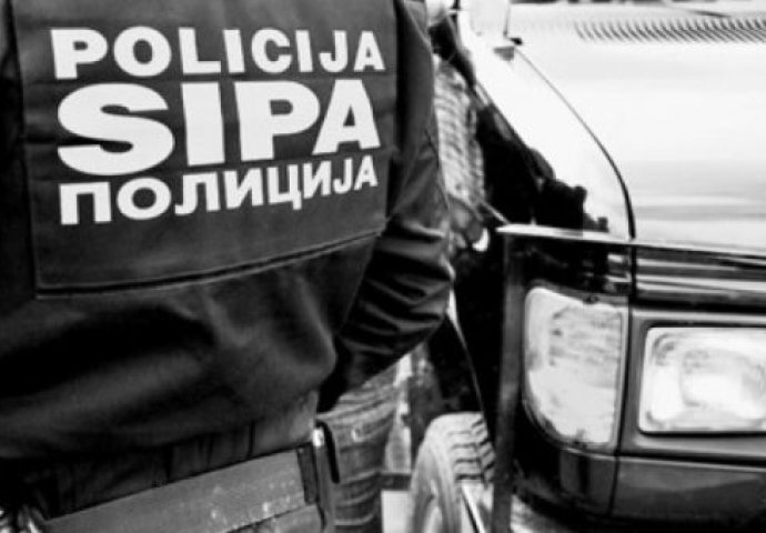 Banjaluka: Glumeći pripadnika SIPA-e zaustavio auto i opljačkao vozača