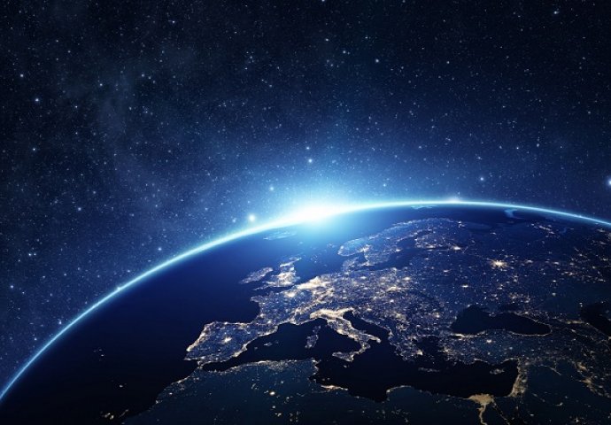  HOĆE LI SE OSTVARITI? 10 stvari koje je Nostradamus prorekao za 2016. godinu