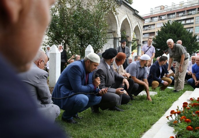 21. godišnjica od smrti Avde Palića: Pregovori sa ratnim zločincima završili su kobno [FOTO]