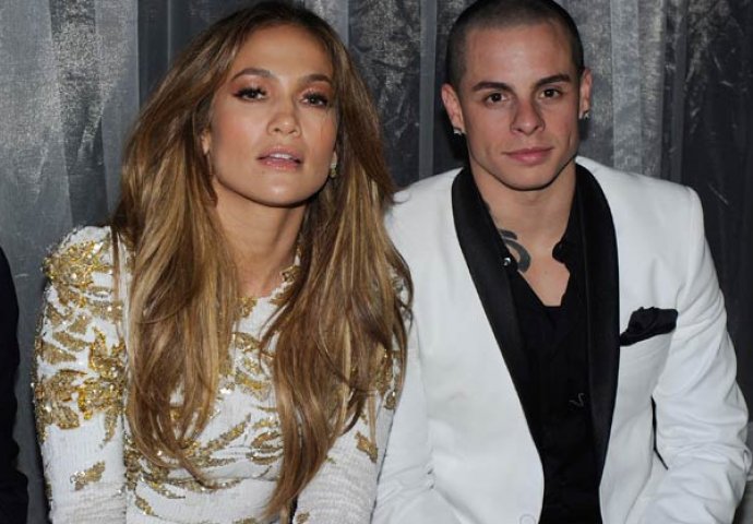 Jennifer Lopez raskinula s Casperom Smartom 