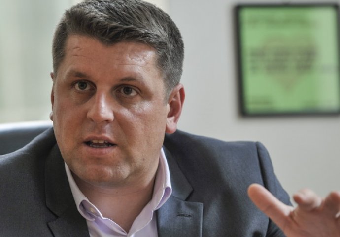 Duraković: Dodik planira stvaranje stranačke paradržavne tvorevine