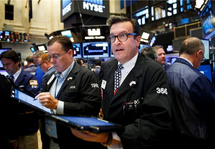 Wall Street: Snažne oscilacije indeksa zbog podizanja kamatnih stopa u SAD-u