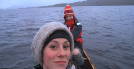 Sjele su u drveni čamac i krenule da plove rijekom, ni sanjale nisu šta će snimiti tog dana (VIDEO)