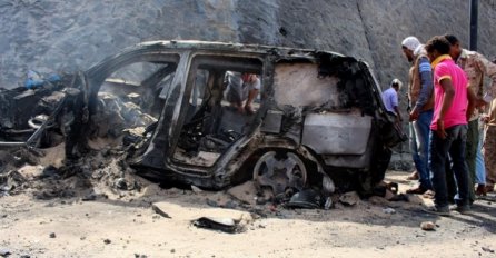  U samoubilačkom napadu u Jemenu poginulo 45 osoba 