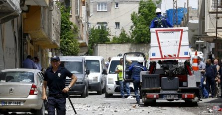 Turska: Od eksplozije rakete iz Sirije ranjeno petoro djece