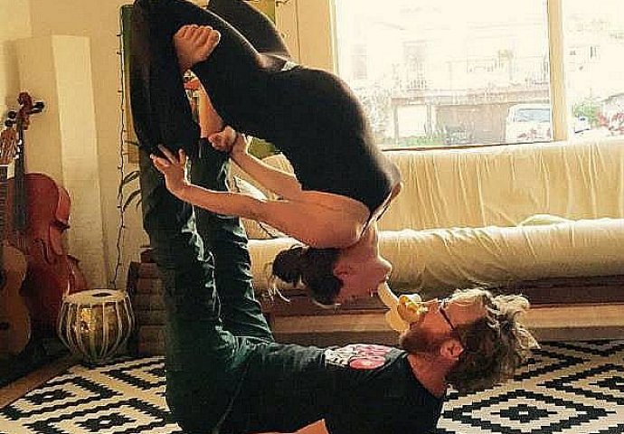 Ovi parovi su toliko čudni  da ih jednostavno nećete moći prestati gledati! 