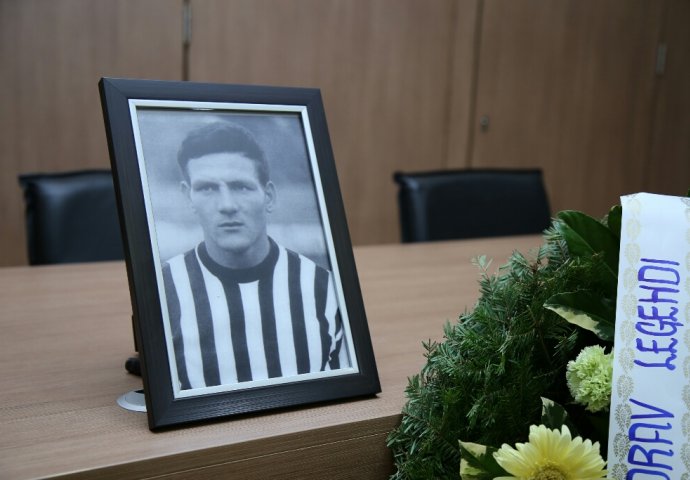 Odata počast legendi bh. fudbala Josipu Bukalu [FOTO]