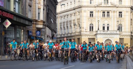 Praznik biciklizma u glavnom gradu BiH: 3000 biciklista prodefilovalo Sarajevom  