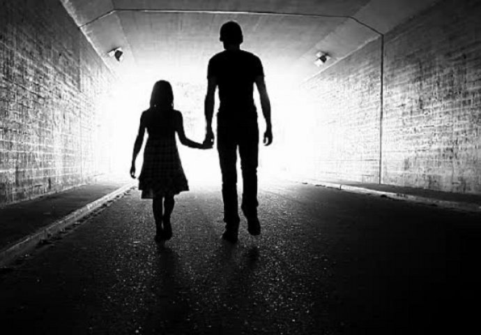 ''Stojim ja ispred zgrade, u kojoj radim i desi mi se ovo''