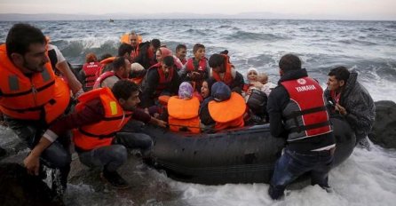 Španske vlasti spasile 177 migranata iz podsaharske Afrike