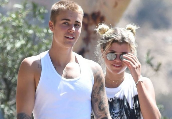 Sofia Richie i Justin Bieber sada imaju iste tetovaže 