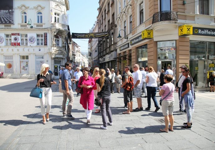 Praznična atmosfera u Sarajevu [FOTO]