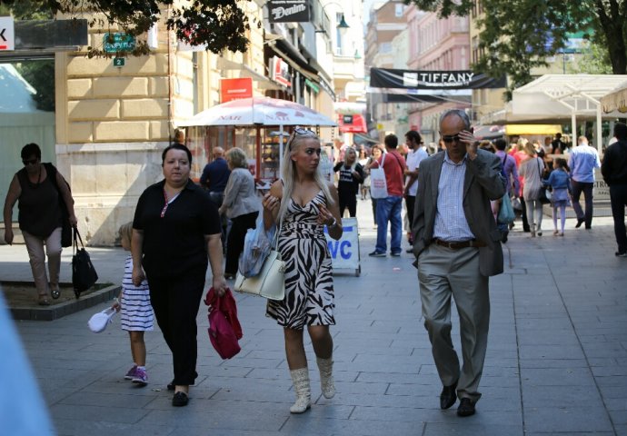 Praznična atmosfera u Sarajevu [FOTO]