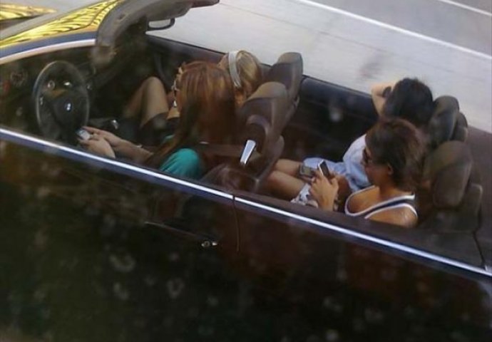 Ljudi umjesto pametniji, postaju sve gluplji: Ove fotografije su dokaz!