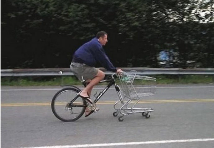 Ljudi umjesto pametniji, postaju sve gluplji: Ove fotografije su dokaz!