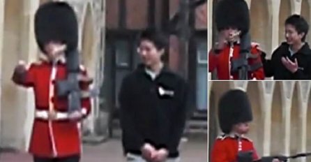 Turista dosađivao i izazivao stražara Kraljičine garde, a onda je uradio jednu pravo glupu stvar (VIDEO)