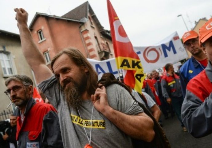 U demonstracijama u Francuskoj uhapšene 62 osobe
