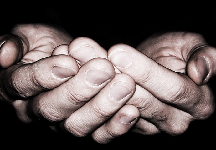 Obratite pažnju: Saznajte da li vaše šake pokazuju rane simptome raka